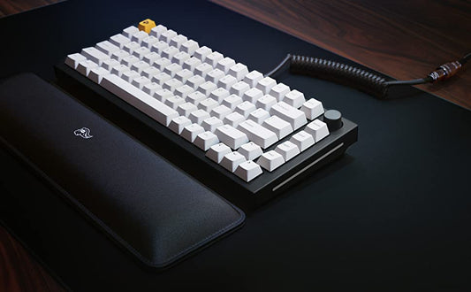 Glorious GMMK PRO Keyboard Fox Switch Pre-Built